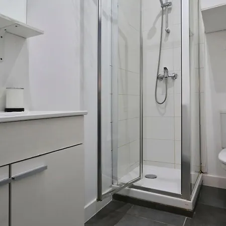 Equipped In The Heart Of The Stations Appartement Lille